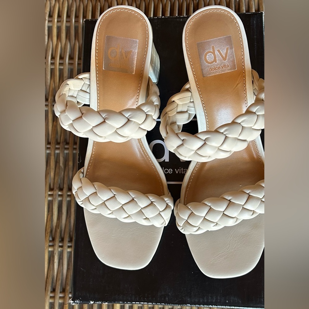 Dolce Vita “Hardey” braided strap heeled sandals 8 Ivory